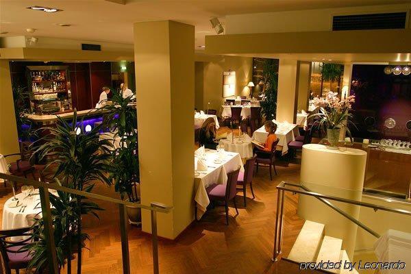 그랜드 호텔 빌얀디 레스토랑 사진